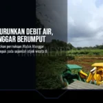 gulma-penuhi-waduk-manggar